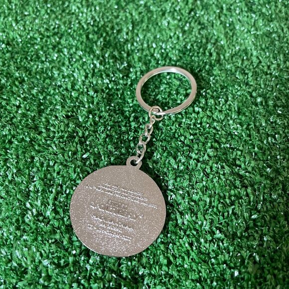 Buddy The Elf Holidays 3 Piece Gift Set 12 oz. Mug, Crew Socks, and Keychain NEW - Picture 8 of 14